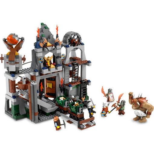 Set 7036-1 - Dwarves' Mine