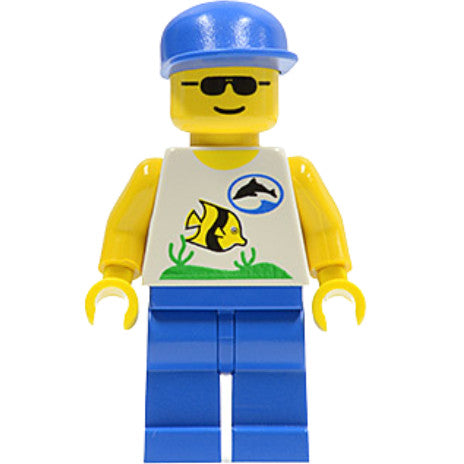 Minifig div003 - Divers - Boatie, Fish and Dolphin Shirt, Blue Cap