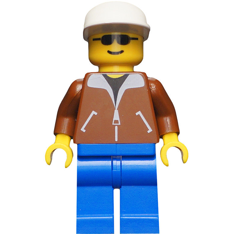 Minifig trn022 - Jacket Brown - Blue Legs, White Cap