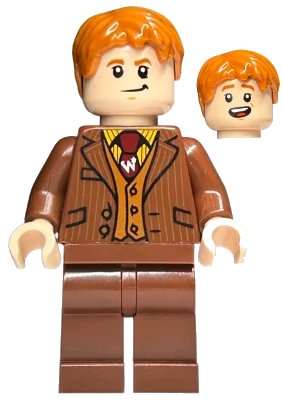 LEGO onderdeel Fred Weasley - Reddish Brown Suit, Dark Red Tie, Grin / Smiling Head (hp252)