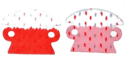 LEGO onderdeel Minifigure Cape Cloth, Arm Holes and Rounded Collar with Red and Gray Fur Spots and Red Back Pattern (26104)