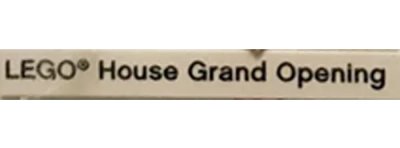 LEGO onderdeel Tile 1 x 8 with 'LEGO House Grand Opening' Pattern (4162pb211)