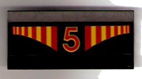 LEGO onderdeel Vehicle, Spoiler / Plow Blade 6 x 3 with Hinge with Red and Yellow Stripes and Red Number 5 Pattern (Sticker) - Set 1821 (2440pb014)