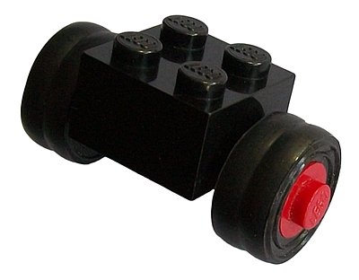LEGO onderdeel Brick, Modified 2 x 2 with Red Wheels for Dually Tire with Black Tires Smooth Small Dually (3137c02 / 7b) (3137c02assy1)