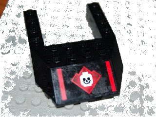 LEGO onderdeel Wedge 6 x 8 Cutout with Ogel Control Skull and Two Red Stripes Pattern (Sticker) - Set 6776 (32084pb003)