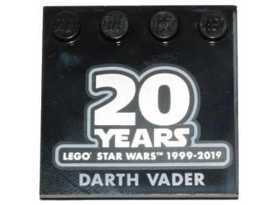 LEGO onderdeel Tile, Modified 4 x 4 with Studs on Edge with SW '20 YEARS LEGO STAR WARS 1999-2019' and 'DARTH VADER' Pattern (6179pb153)