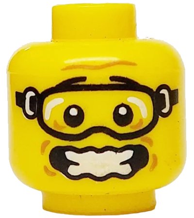 LEGO onderdeel Minifigure, Head Black Eyebrows, Goggles, Medium Nougat Dimples, Furrowed Brow, Open Mouth Scared and Wavy with Teeth Pattern (3626pb0911)