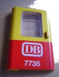 LEGO onderdeel Door 1 x 4 x 5 Train Left, Thin Support at Bottom with Red Bottom Half and 'DB 7735' Pattern (Sticker) - Set 7735 4181pb004