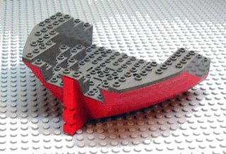 LEGO onderdeel Boat, Hull Large Stern 14 x 16 x 5 1/3 with Dark Gray Top (2558 / 2559) (2558C04)