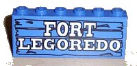LEGO onderdeel Stickered Assembly 6 x 1 x 2 with 'FORT LEGOREDO' Pattern (Sticker) - Sets 6762 / 6769 - 2 Brick 1 x 6 BA003pb02