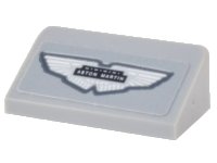 LEGO onderdeel Slope 30 1 x 2 x 2/3 with Silver and Black 'ASTON MARTIN' Wings Logo Badge Pattern (Sticker) - Set 10262 85984pb385