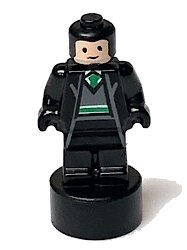 LEGO onderdeel Slytherin Student Statuette / Trophy #3, Light Nougat Face 90398pb038