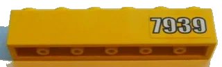 LEGO onderdeel Brick 1 x 6 with White '7939' on Yellow Background Pattern Right Side (Sticker) - Set 7939 (3009pb147r)