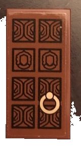 LEGO onderdeel Tile 2 x 4 with Door with Gold Pull Ring Pattern Left Side (Sticker) - Set 71043 87079pb0636L