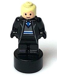 LEGO part Ravenclaw Student Statuette / Trophy #2, Bright Light Yellow Hair, Light Nougat Face 90398pb034