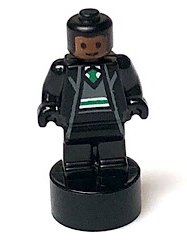LEGO part Slytherin Student Statuette / Trophy #2, Reddish Brown Face (90398pb037)
