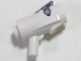 LEGO part Minifigur, Waffe Pistole, Mini-Blaster / Schießer mit dunkelblaugrauem Abzug (15391 / 15392) (15391c01)