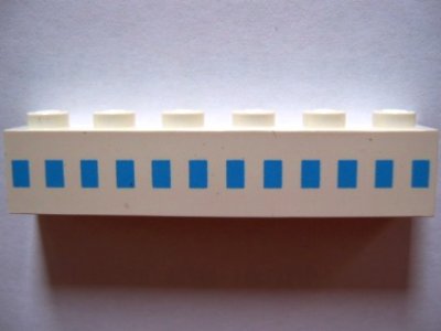 LEGO part Stein 1 x 6 mit Fährquadrat hellblau in 1 Reihe in der Mitte Muster (3009pb001)