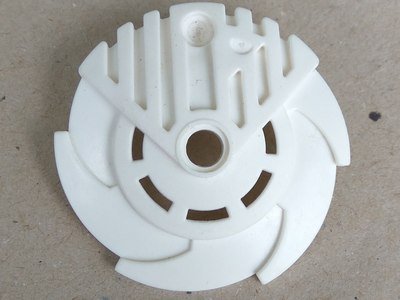 LEGO part Bionicle Weapon 5 x 5 Shield with Saw Blades Circular (41660)