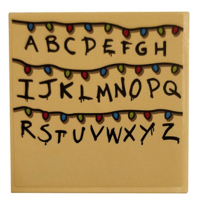 LEGO part Fliese 6 x 6 mit unteren Röhren mit schwarzen Alphabet-Buchstaben und mehrfarbigen Weihnachtslichtern auf beigefarbenem Hintergrund-Muster (Aufkleber) - Set 75810 (10202pb011)