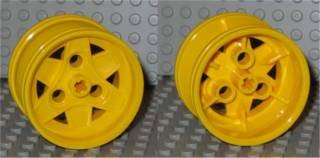 LEGO onderdeel Wheel 43.2mm D. x 26mm Technic Racing Small, 3 Pin Holes (41896)