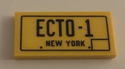 LEGO part Tile 2 x 4 with 'ECTO-1' and 'NEW YORK' Pattern (Sticker) - Set 10274 (87079pb0818)