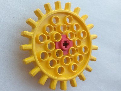 LEGO part Technic, Gear Expert Builder 21 Tooth with Axle Hole (g21)