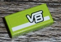 LEGO onderdeel Tegel 1 x 2 met Witte Streep en 'V8' op Lime Achtergrond Patroon (Sticker) - Set 8152 3069pb0479