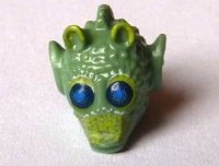 LEGO part Minifigure, Head, Modified SW Rodian with Dark Blue Eyes and Lime Markings Pattern (Wald) x903pb02