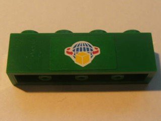 LEGO part Stein 1 x 4 mit Kasten-, Pfeilen- und Globus-Muster auf grünem Hintergrund (Aufkleber) – Set 7633 (3010pb123)