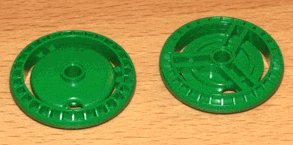 LEGO part Technic, Disk 5 x 5 - Notched, No Pattern, NO PIN (32439a)
