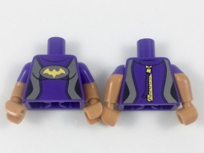 LEGO onderdeel Torso Female Wetsuit, Flat Silver Sides, Yellow Bat Pattern / Medium Nougat Arms with Molded Dark Purple Short Sleeves Pattern / Medium Nougat Hands (973pb2943c01)